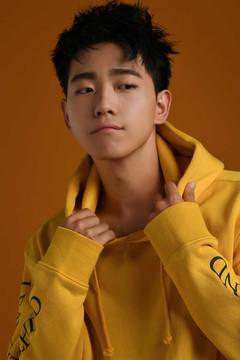 Zhen Ziqi fotoğrafı