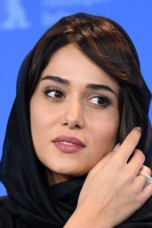 Parinaz Izadyar fotoğrafı