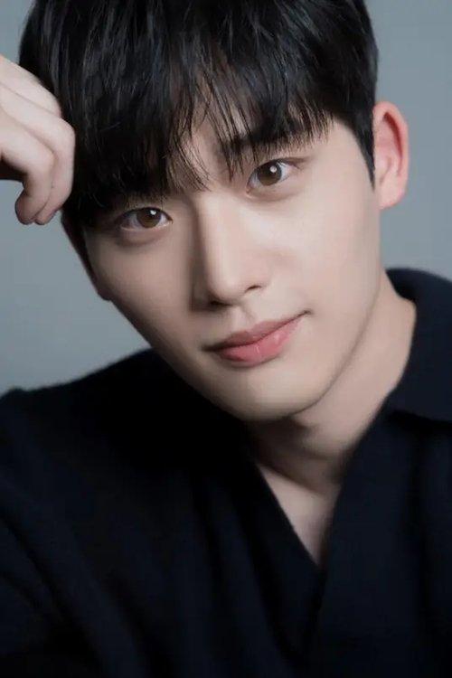 Lee Jong-hyuk fotoğrafı