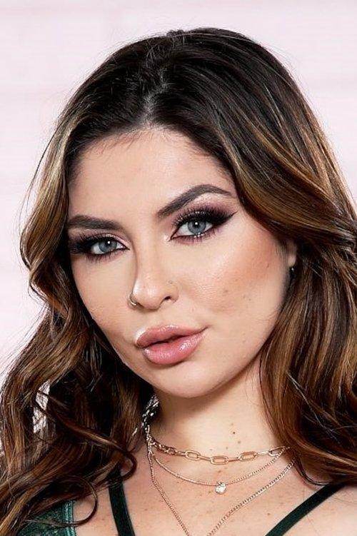 Keira Croft fotoğrafı