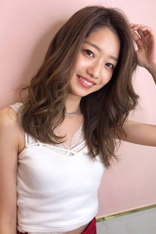 Ami Komuro fotoğrafı