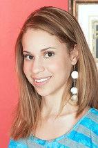 Mae Olsen fotoğrafı