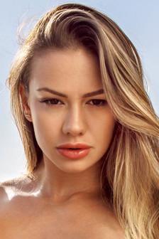 Naomi Swann fotoğrafı