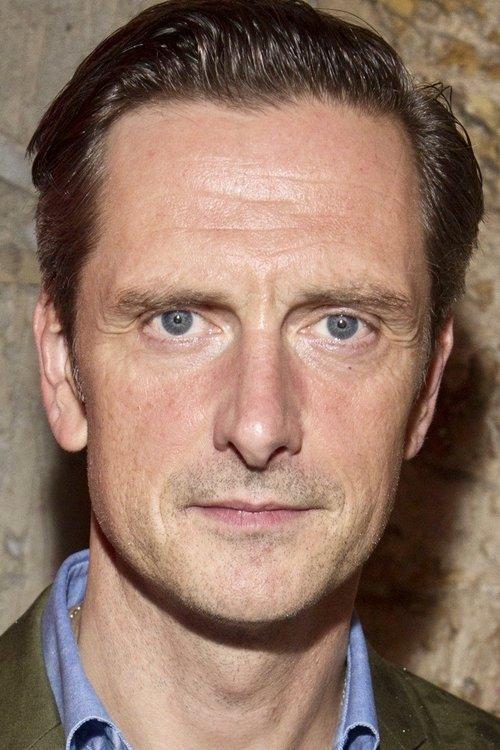 Nicholas Gleaves fotoğrafı