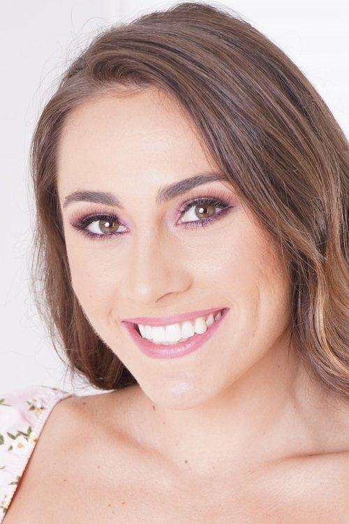 Mackenzie Mace fotoğrafı