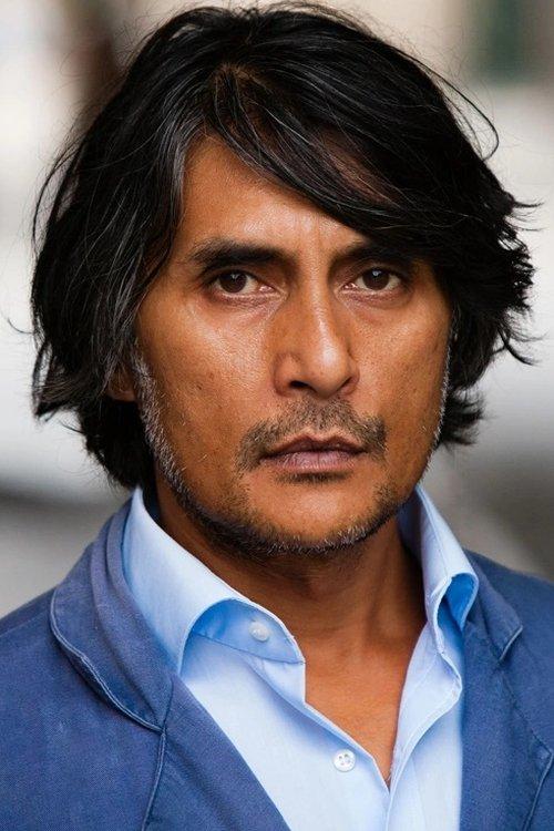 Ramon Tikaram fotoğrafı