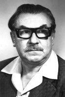 Igor Bogolyubov fotoğrafı