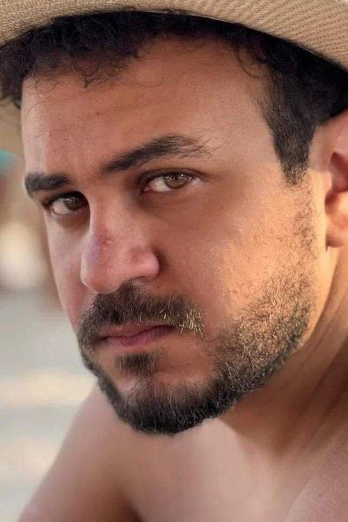 Ahmed Essam fotoğrafı