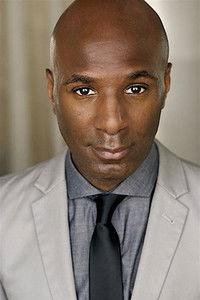 Anthony Mark Barrow fotoğrafı