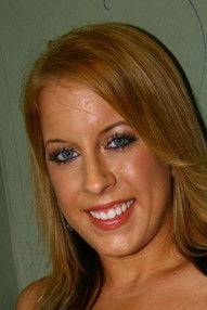 Desire Moore fotoğrafı