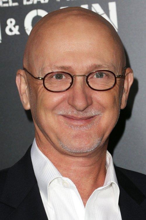 Ian Bryce fotoğrafı