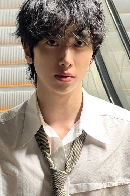 Lee Dong-yeol fotoğrafı