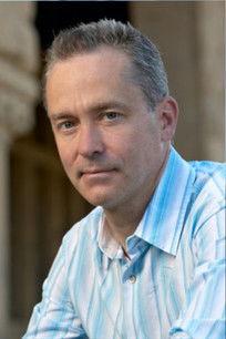 Gavin Jones fotoğrafı