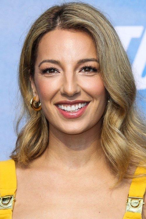 Vanessa Lengies fotoğrafı