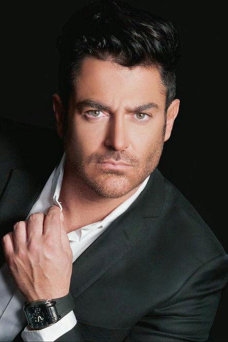 Mohammad Reza Golzar fotoğrafı