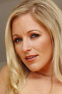 Dia Zerva fotoğrafı