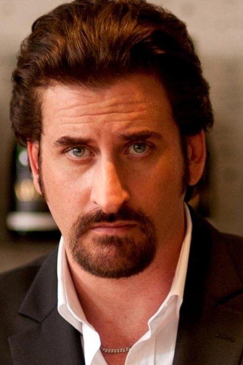 Lachy Hulme fotoğrafı