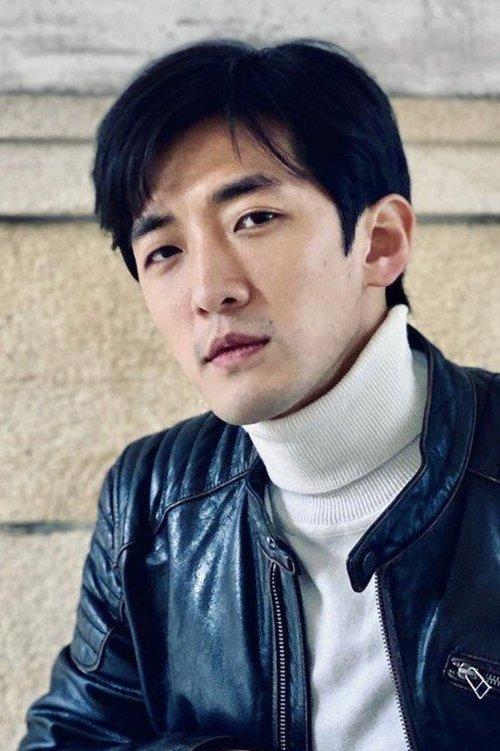 Chung Cheng-chun fotoğrafı