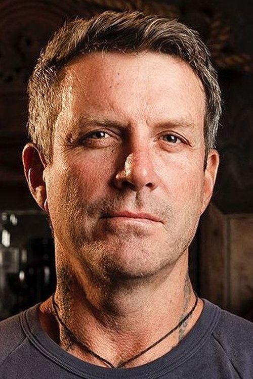 Ash Sutton fotoğrafı