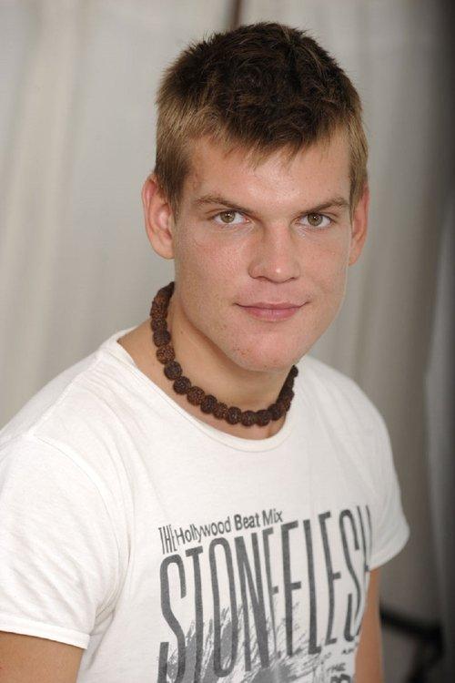 Danton Gary fotoğrafı