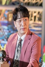 Seong Seung-heon fotoğrafı