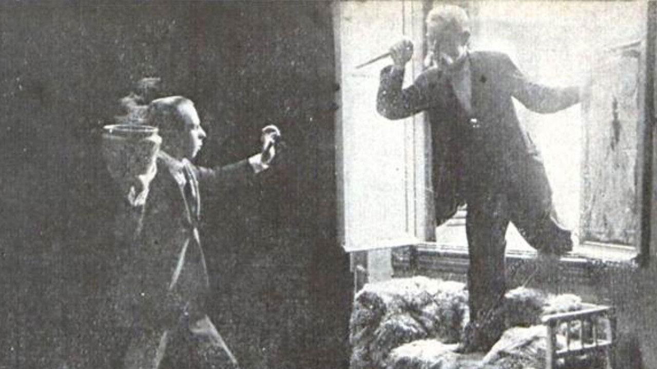 A Joia Maldita backdrop