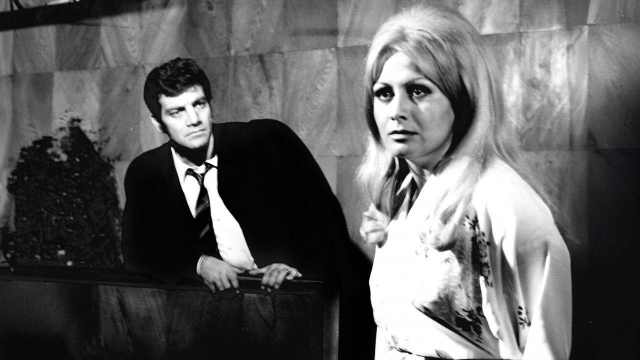 Ağlayan Bir Ömür backdrop