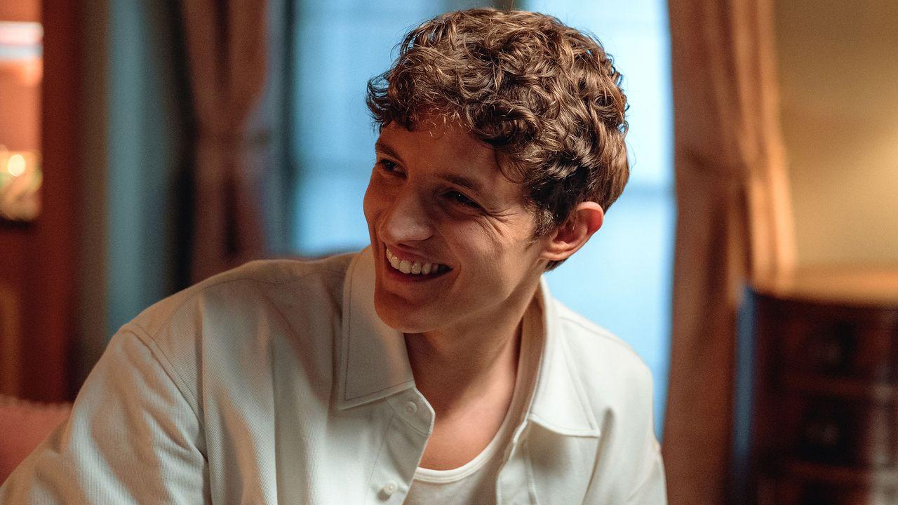 Déambulations : Aliocha Schneider à l'Hôtel Grand Mazarin backdrop