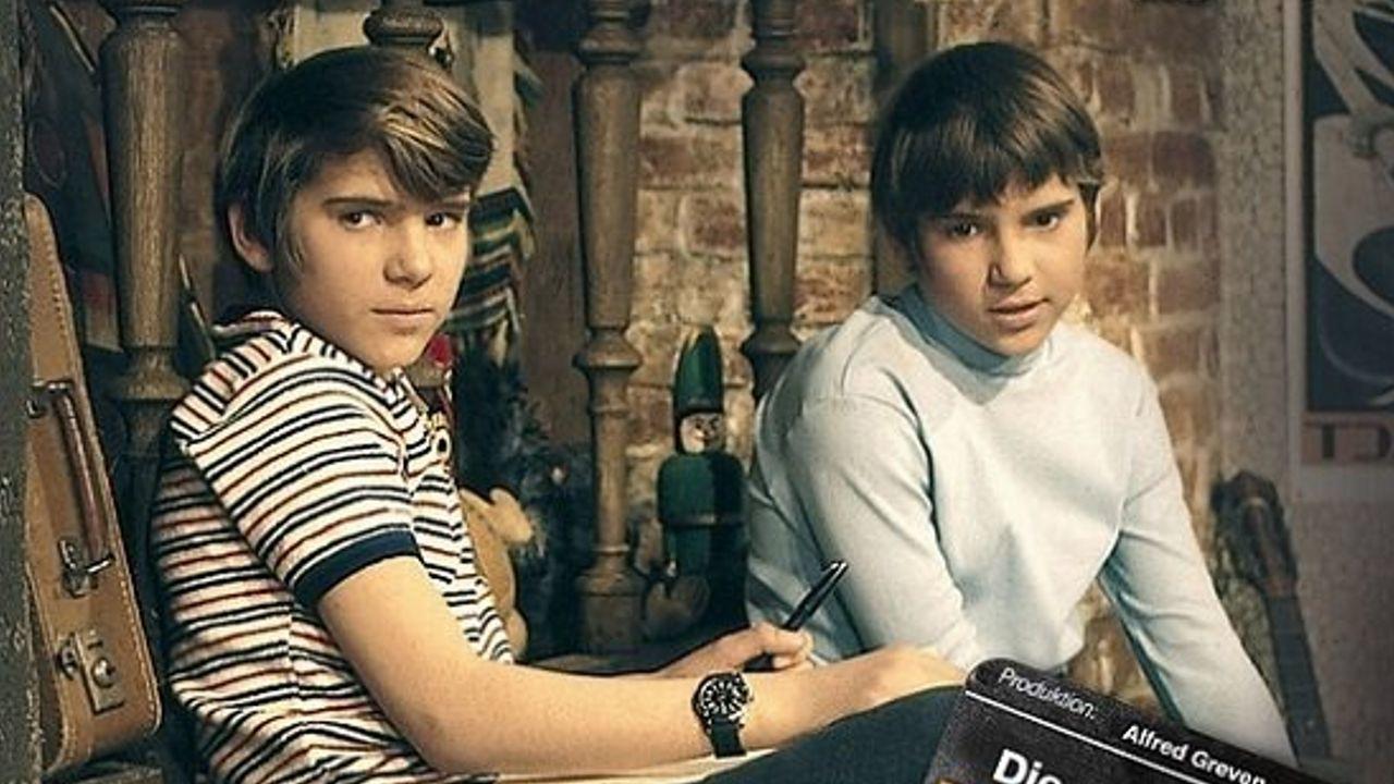 Doppelgänger backdrop