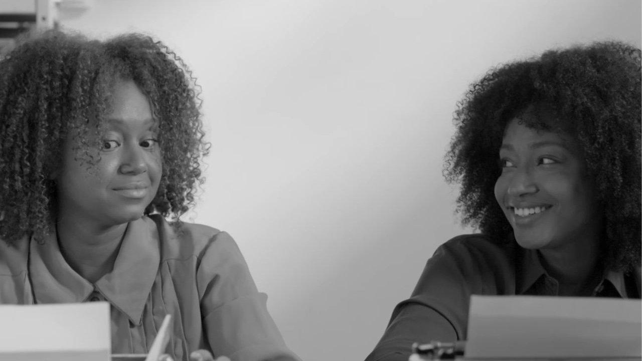 Artur é Só Mais Um backdrop