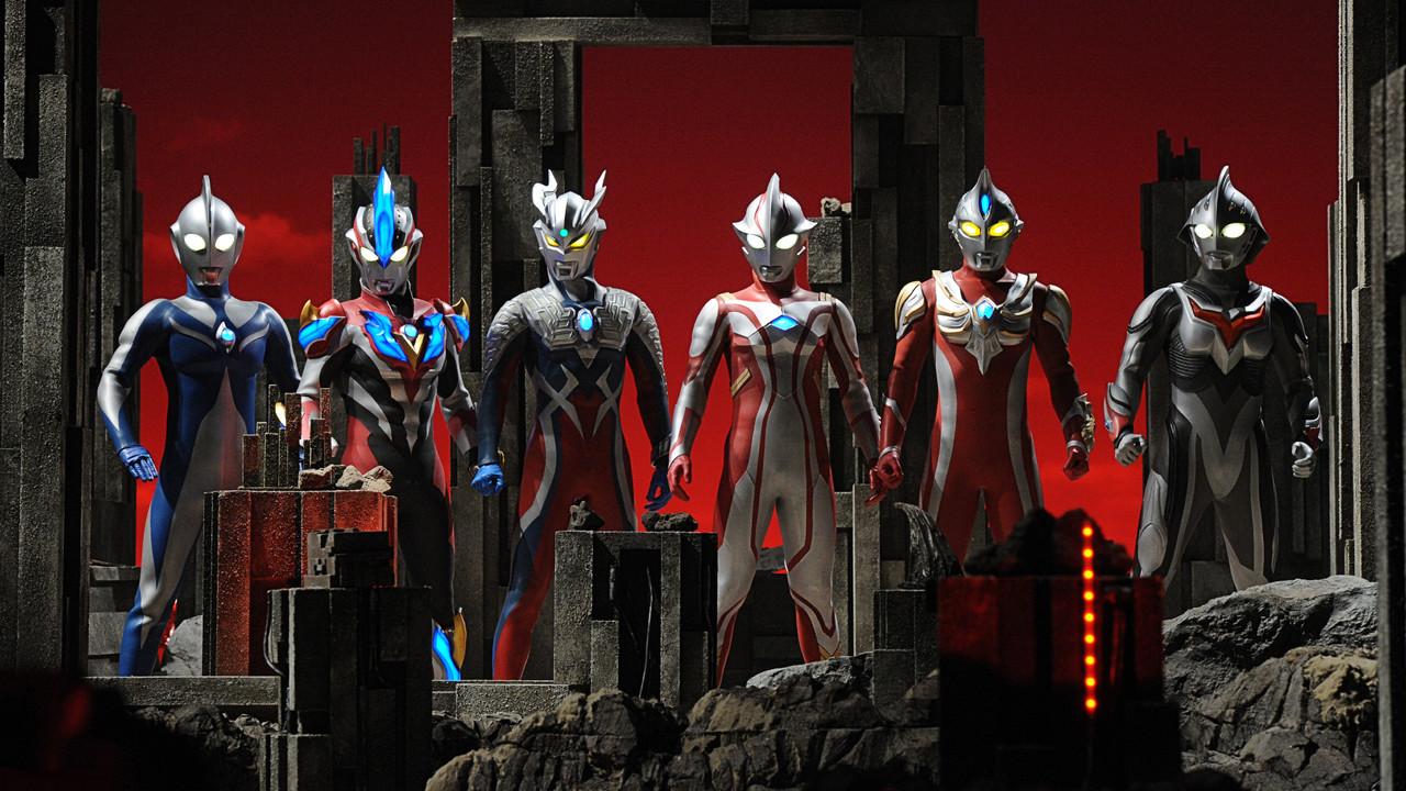 Ultraman Ginga S the Movie: Showdown! The 10 Ultra Warriors! backdrop