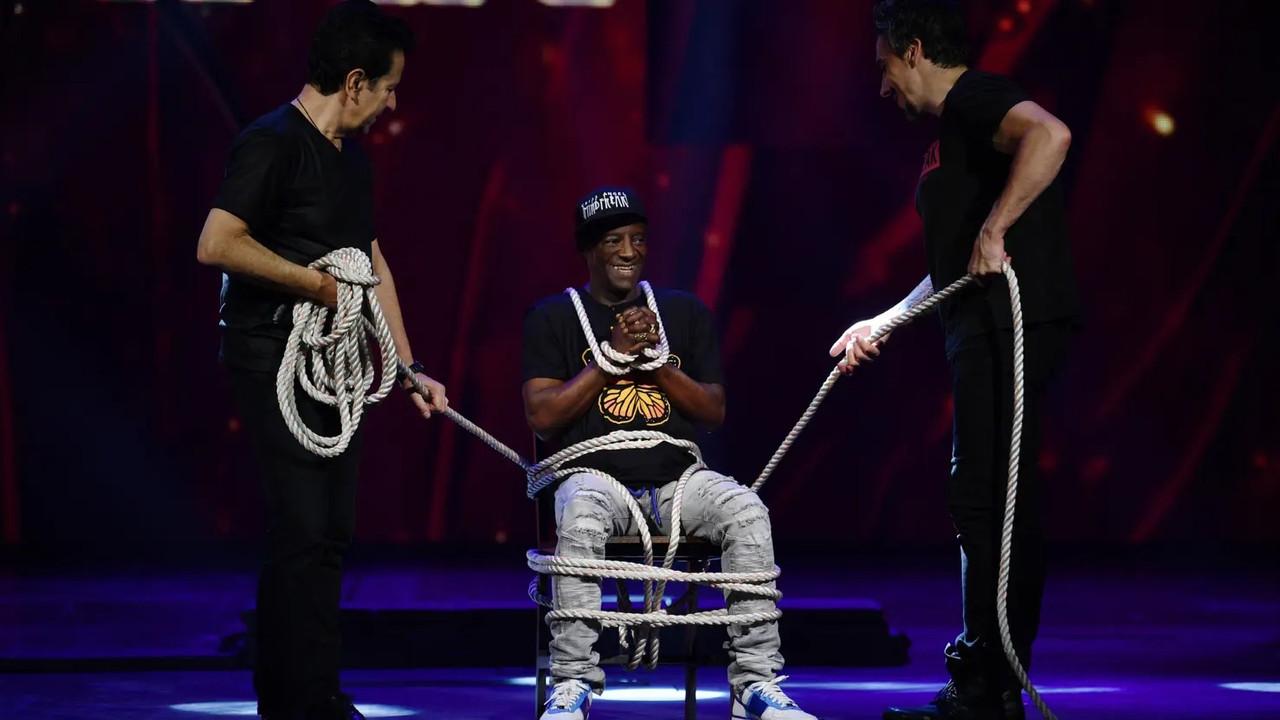 100 Foot Rope Escape