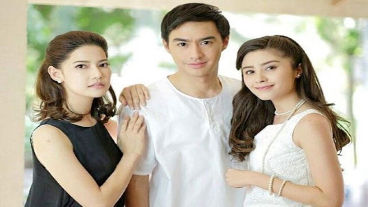 The House of Jealousy backdrop