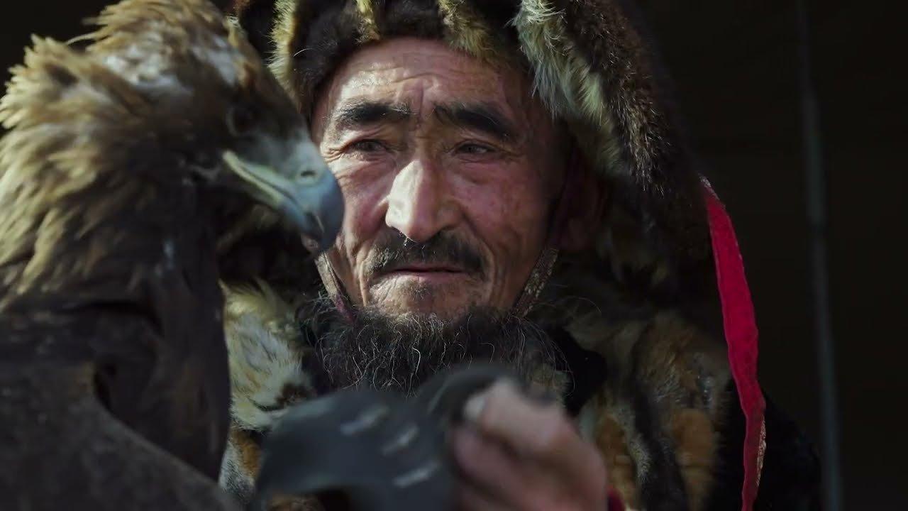 Mongolie, la voie de l'aigle backdrop