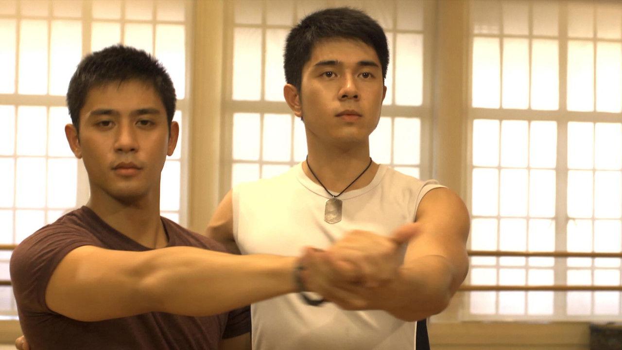 Ang Sayaw ng Dalawang Kaliwang Paa backdrop