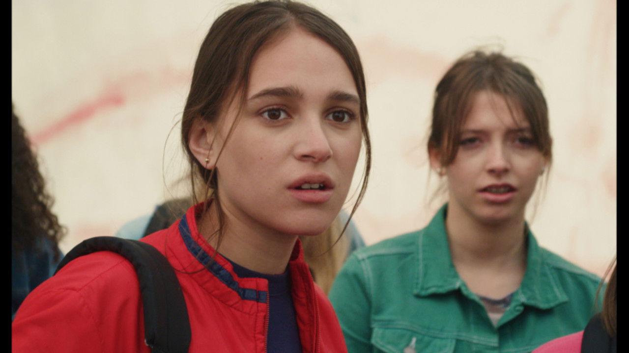 Romance, X and Y backdrop