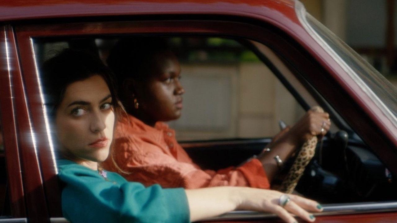 Bâtardes Glorieuses backdrop