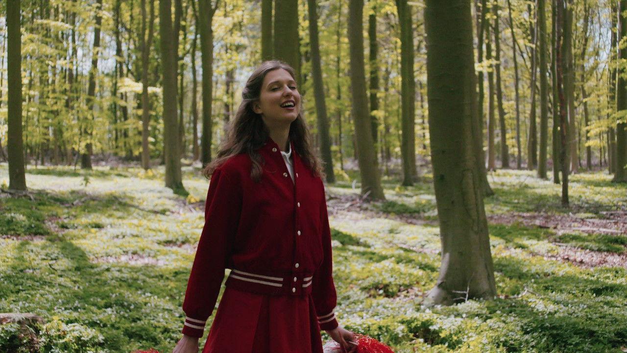 Stacey & the Alien backdrop