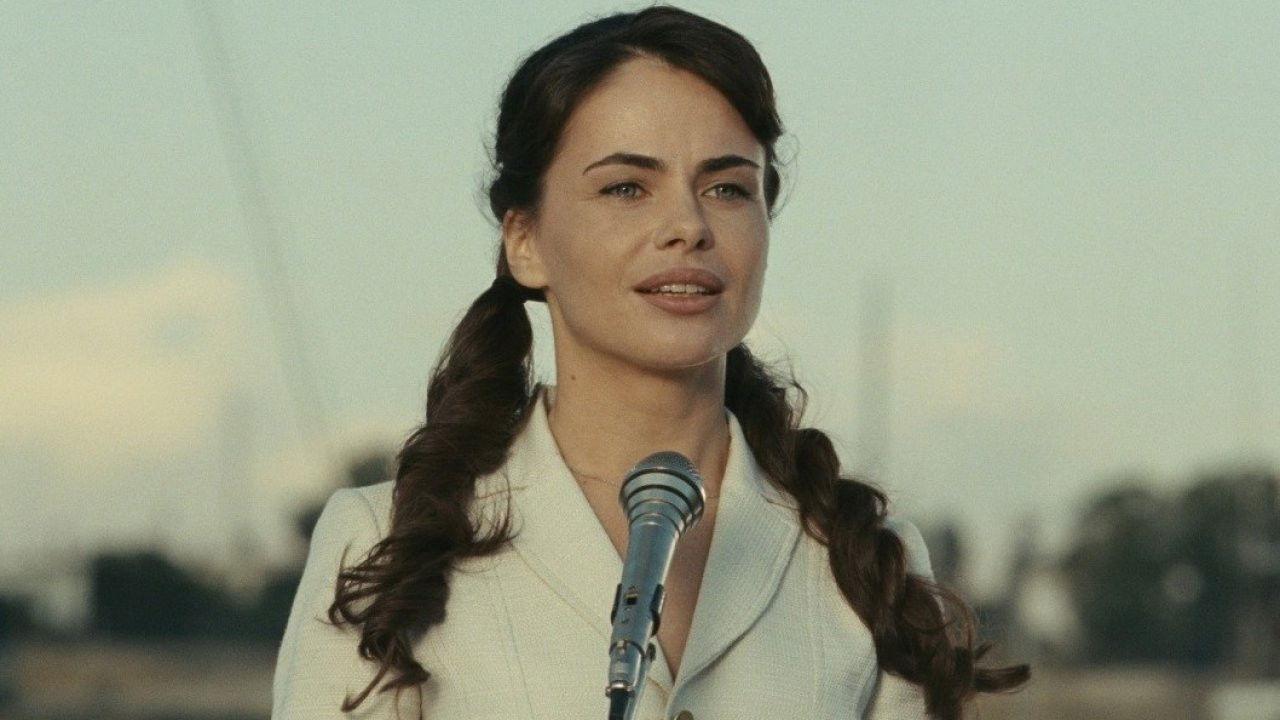 V Centuria. Searching For a Charmed Treasure backdrop