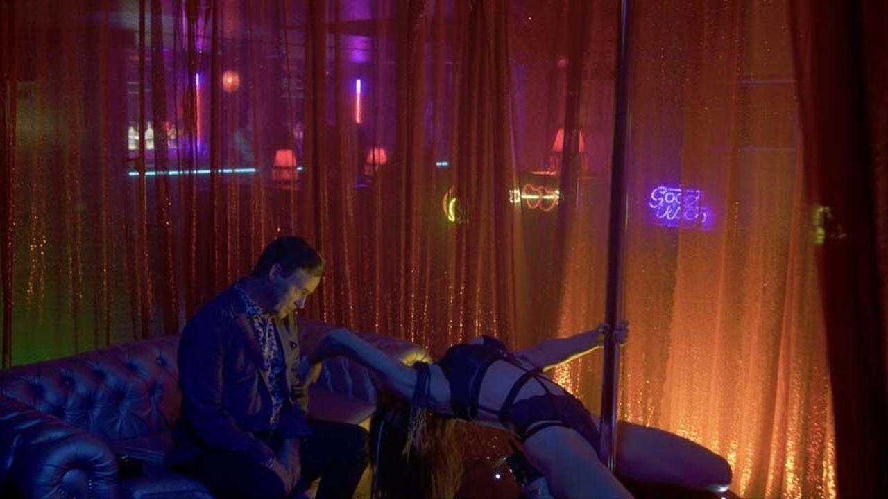 Sparrow's Call backdrop