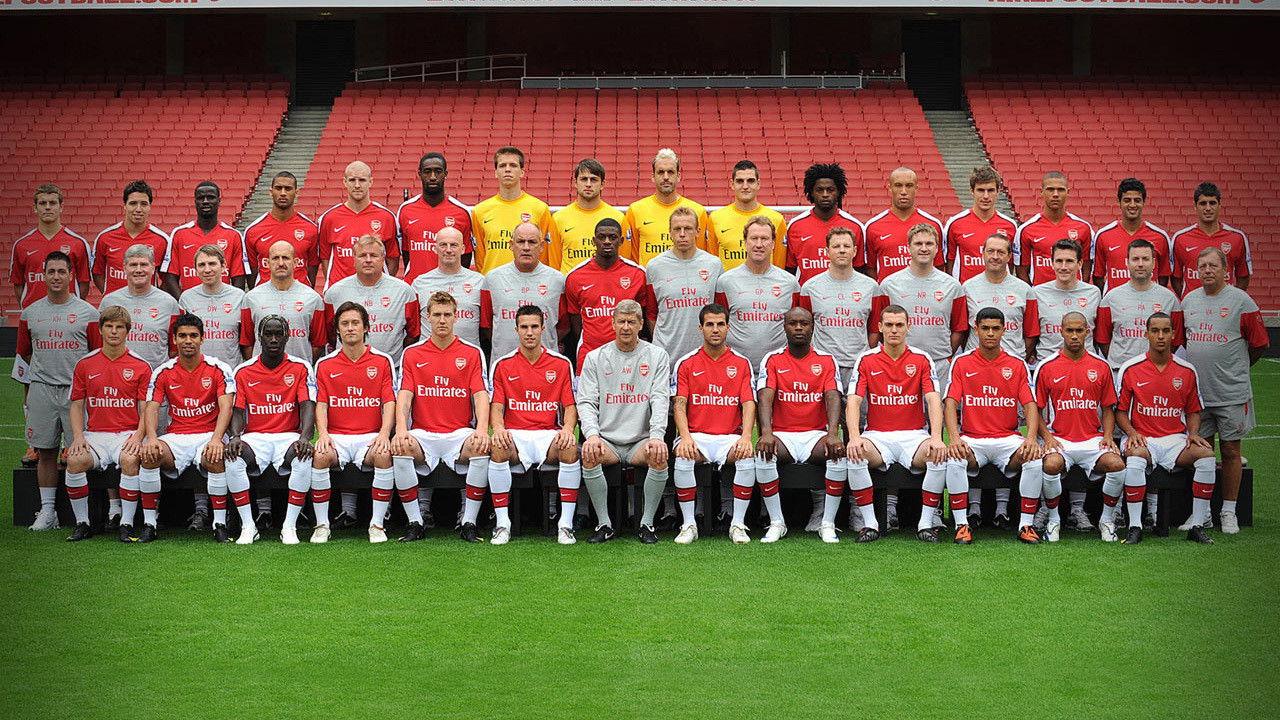 Arsenal: Season Review 2009-2010 backdrop