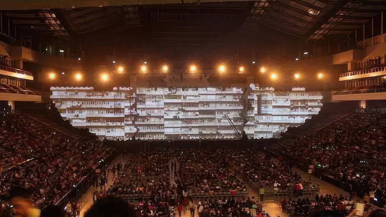 Walk Together Live 台北小巨蛋演唱會 backdrop