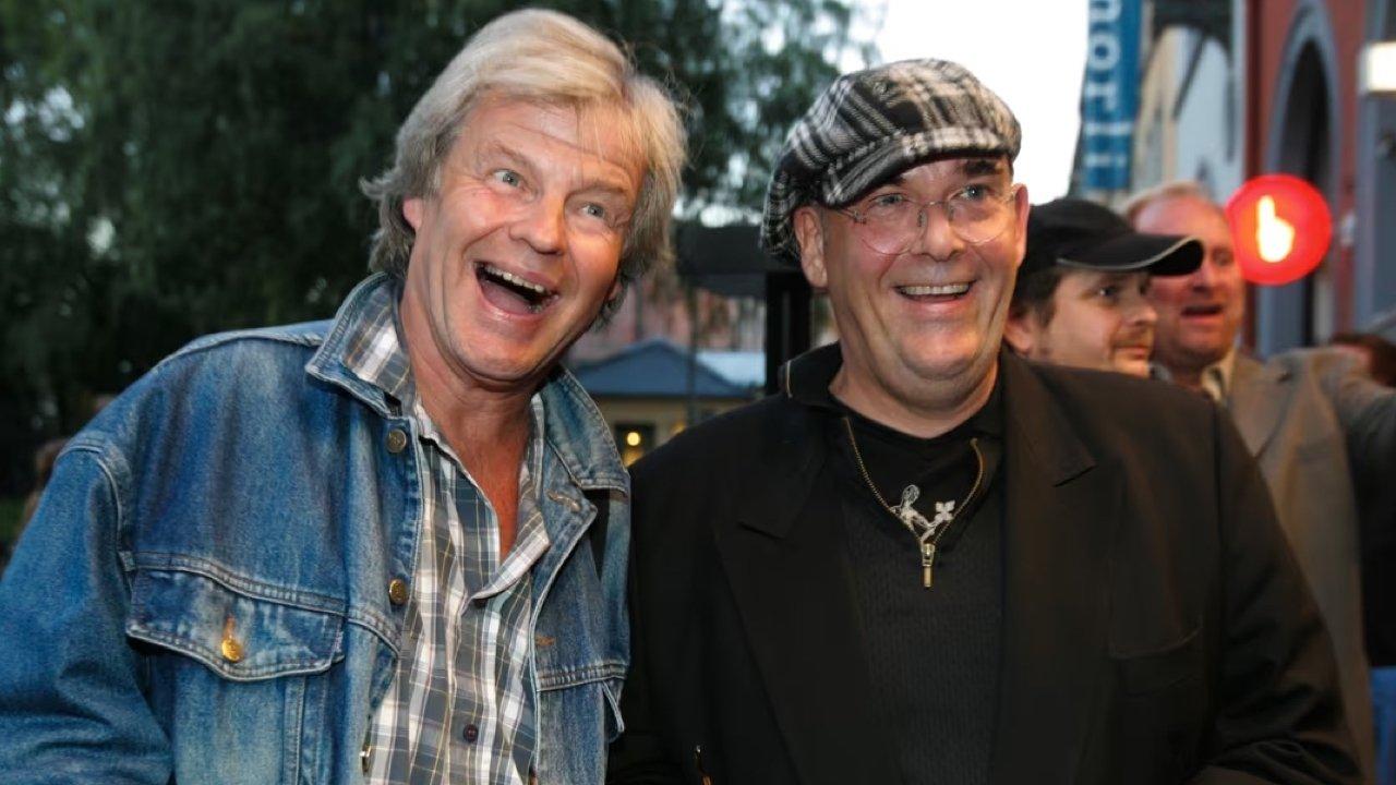 The Best Of Falsk Mathisen backdrop