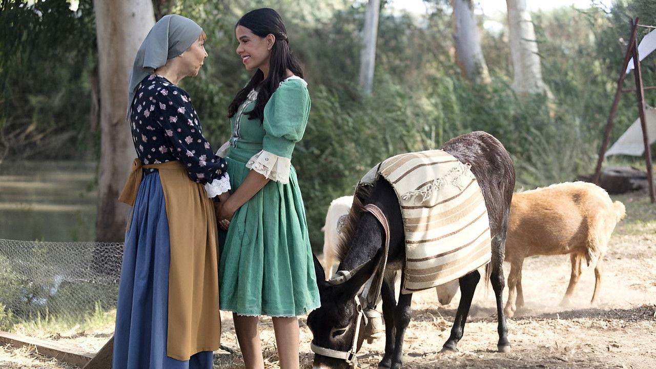 Hanna's shabbath dress backdrop