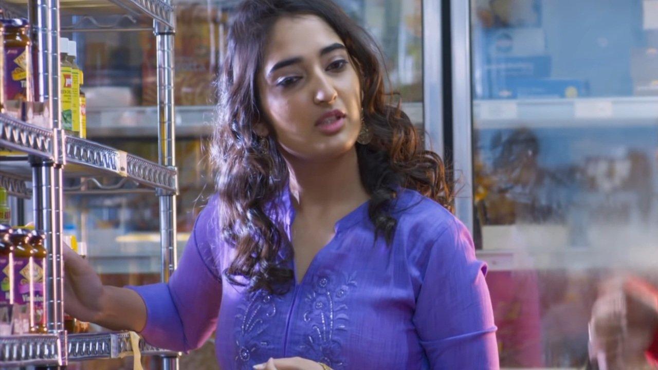 Prema Entha Madhuram Priyuraalu Antha Katinam backdrop