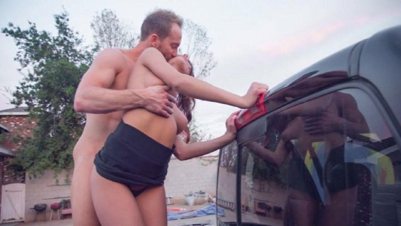 Kiss Vol. 2 backdrop