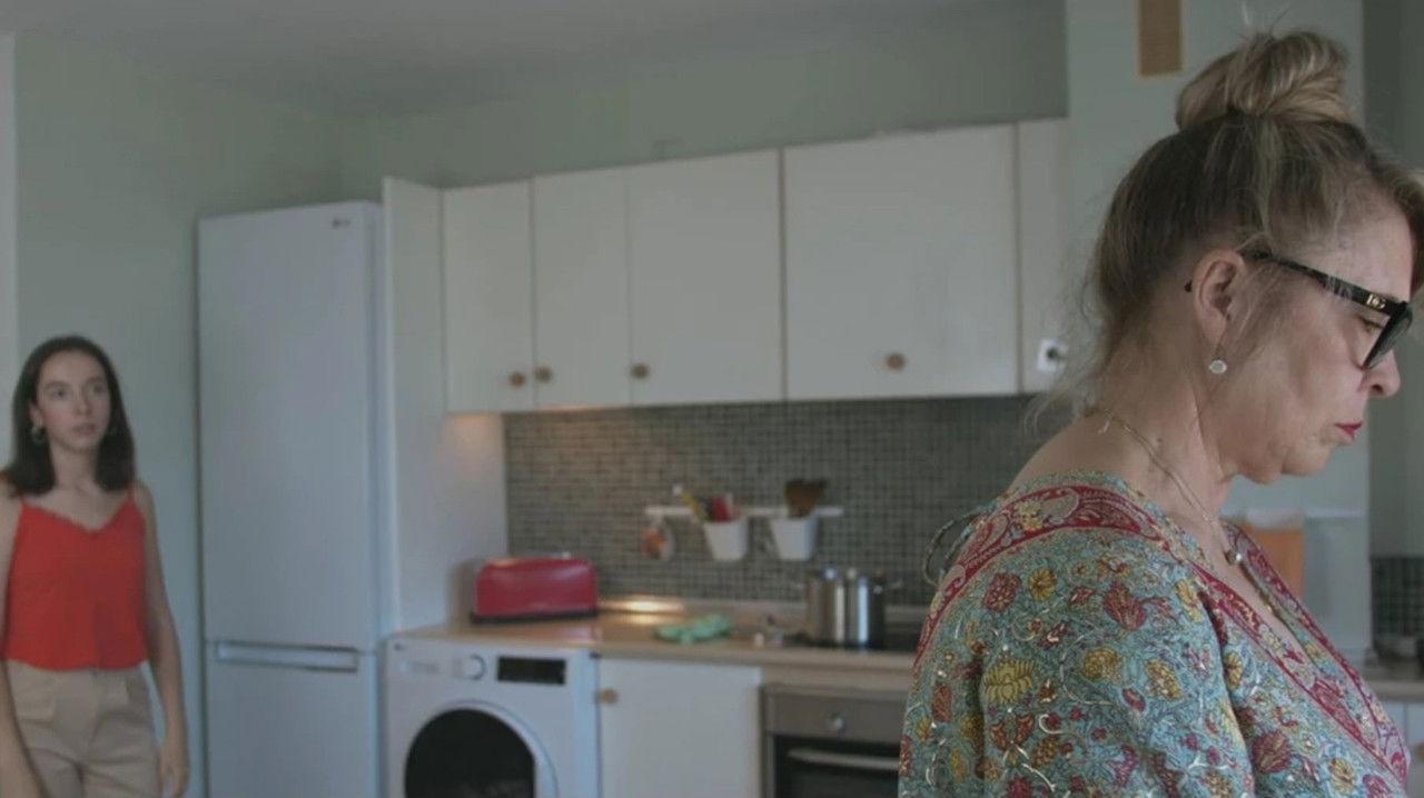 Mamá no me habla backdrop