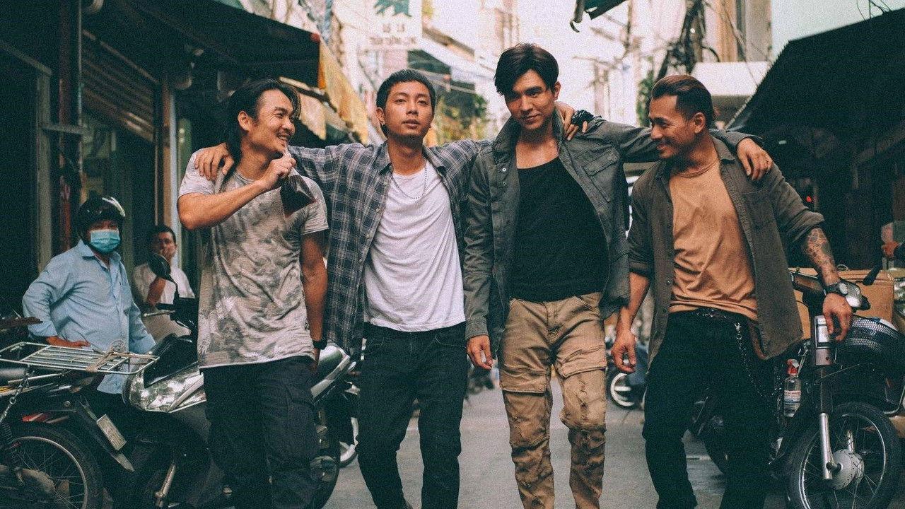 Hùng Long Phong Bá backdrop