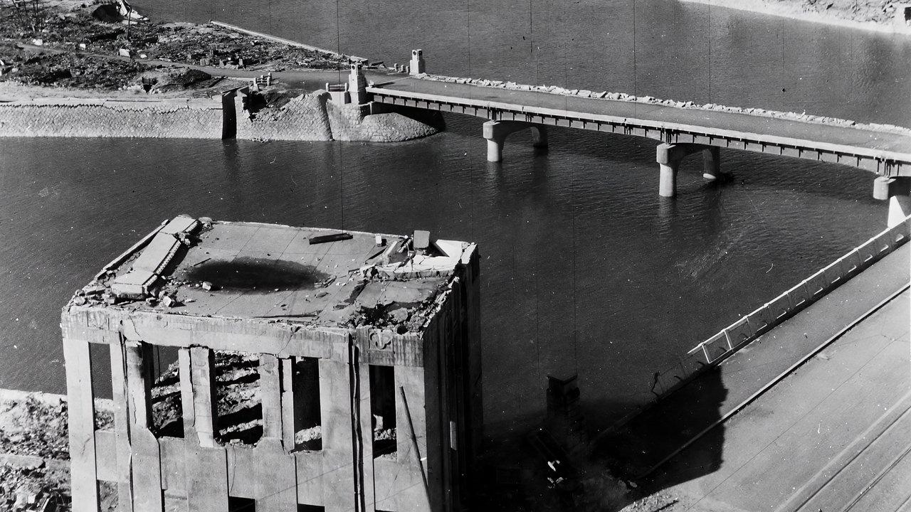 Under the Cloud of Hiroshima backdrop