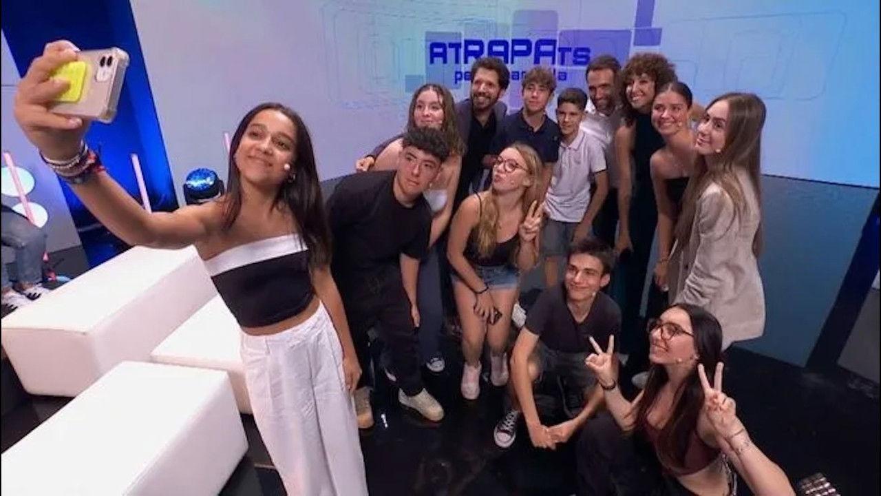 Atrapats per la pantalla backdrop